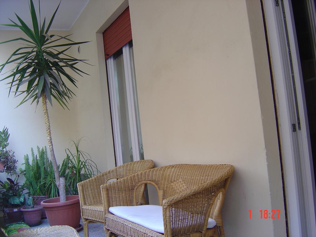 Bcomfort Hotel Cagliari Exterior foto