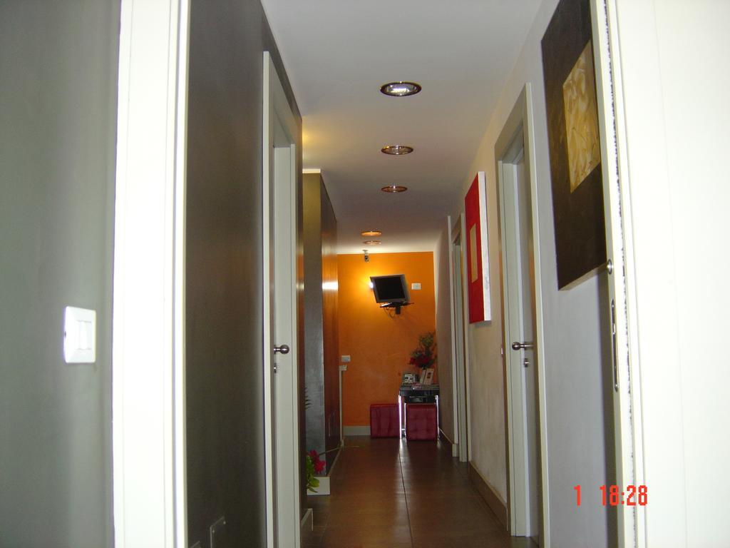 Bcomfort Hotel Cagliari Exterior foto